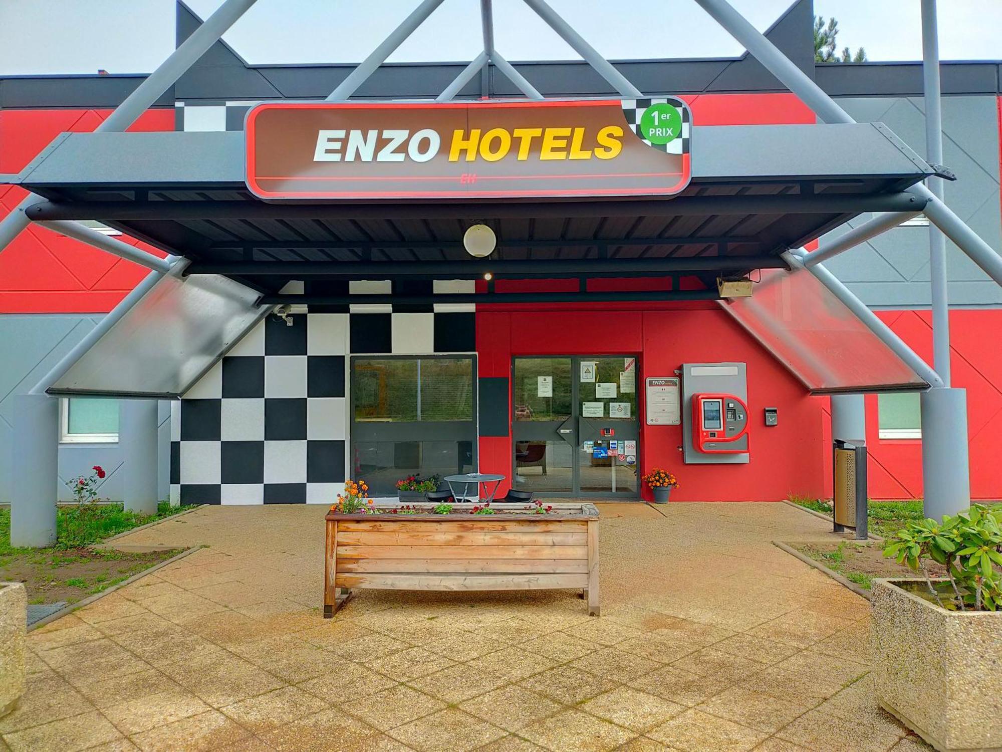 Enzo Hotel 1Er Prix Coudes Ngoại thất bức ảnh