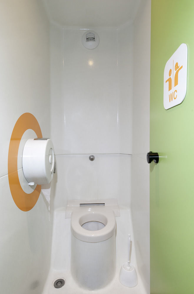 Enzo Hotel 1Er Prix Coudes Ngoại thất bức ảnh